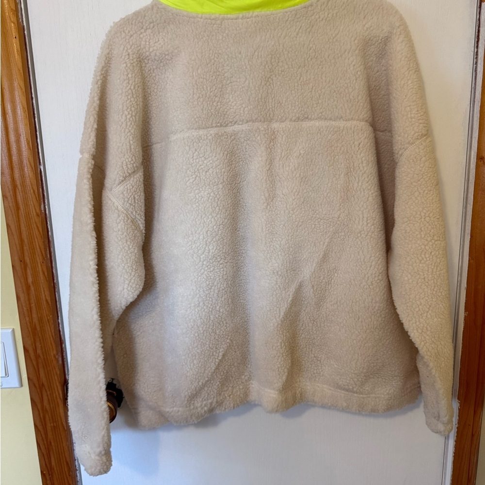 🦋2/30 Old Navy - Sherpa Bomber Jacket NWT - Picture 2 of 2